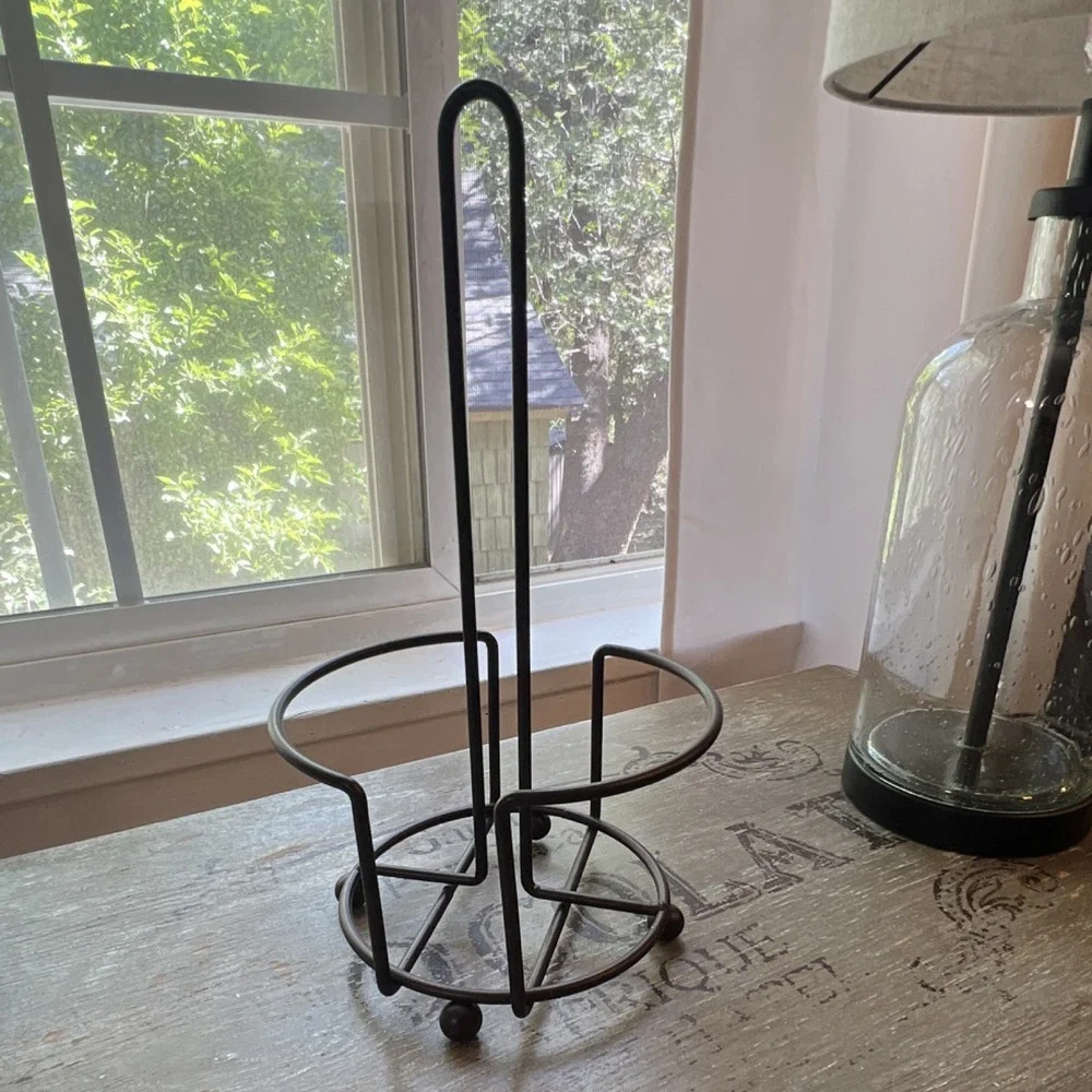 Metal Paper Towel Holder Freestanding Black Modern 14x7in Solid